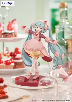 Hatsune Miku Sweet Sweets Series Figure: Strawberry Chocolate Short Ver.